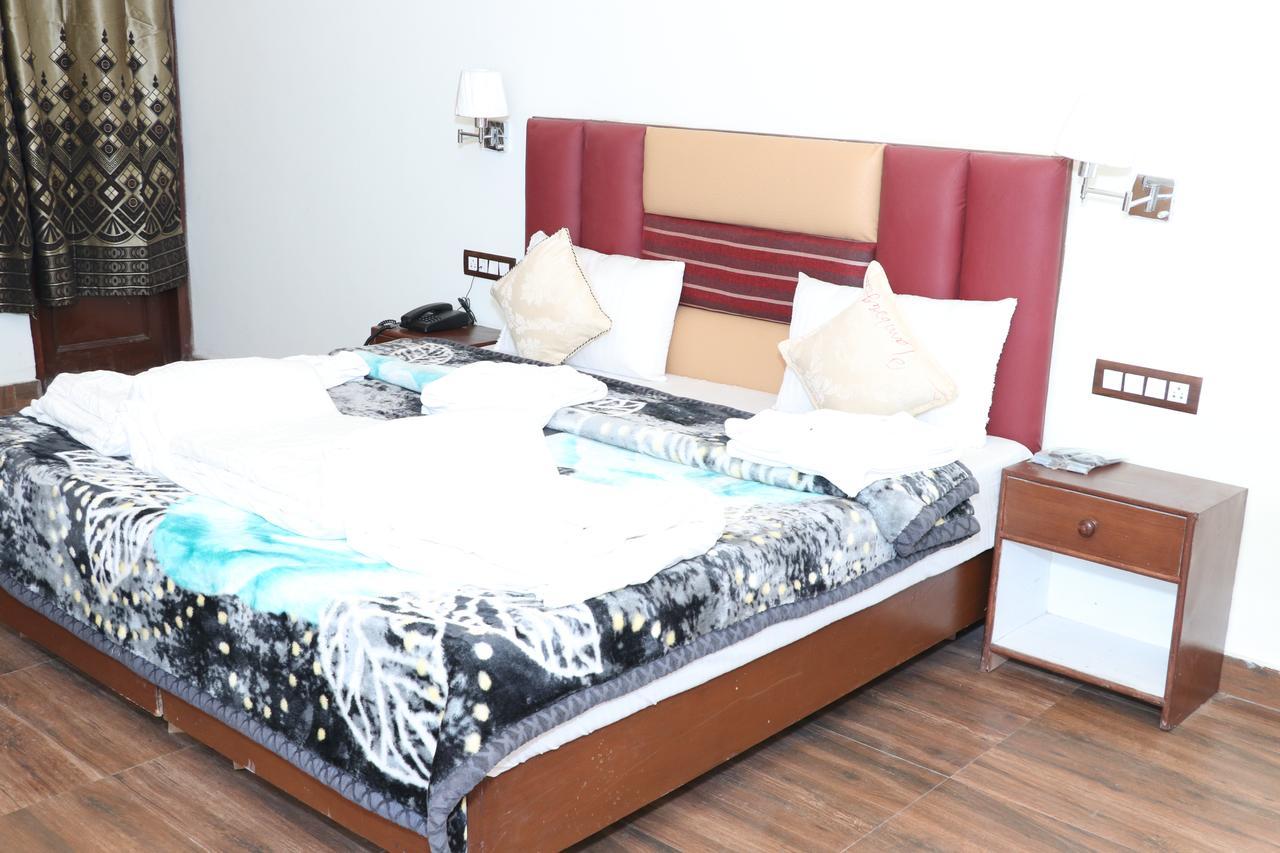 Hotel Tara Manali (Himachal Pradesh)