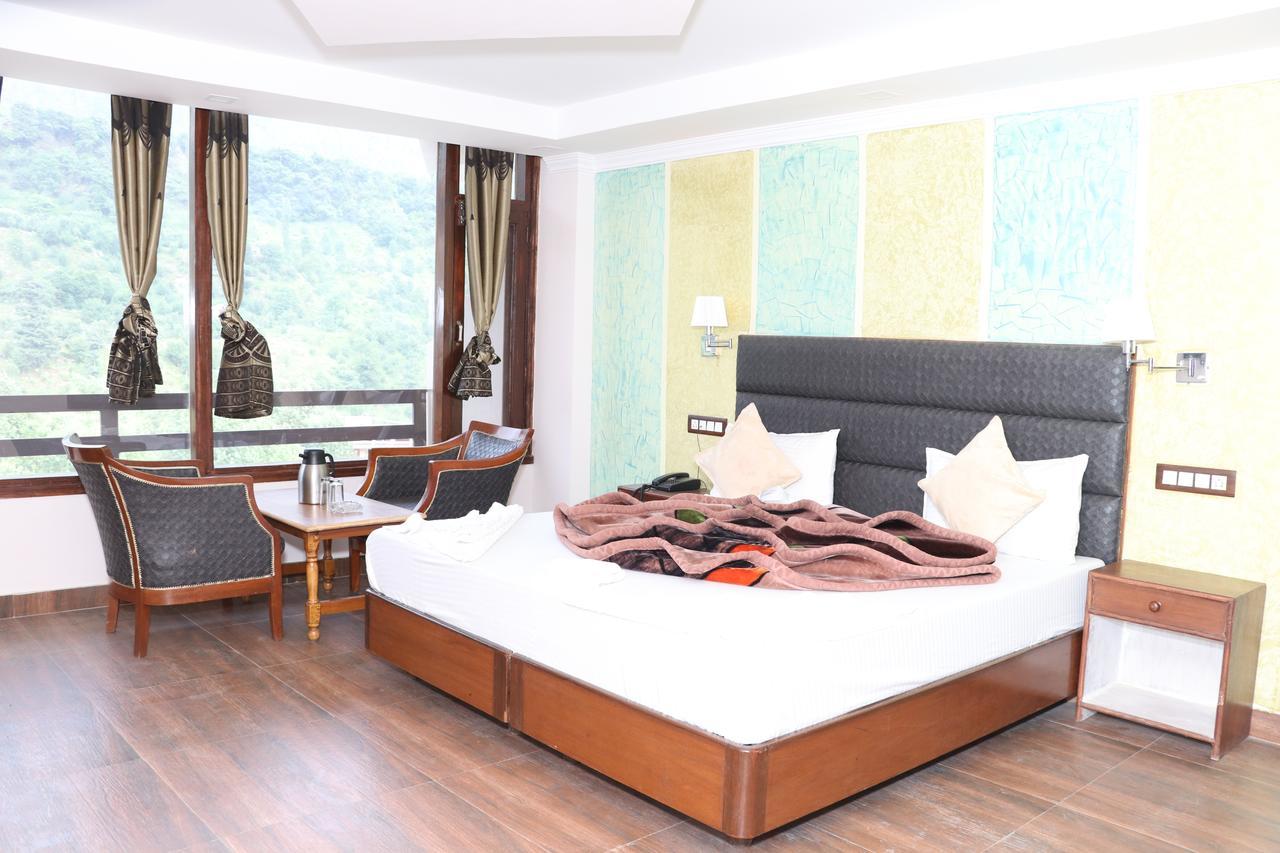 Tara Hotel