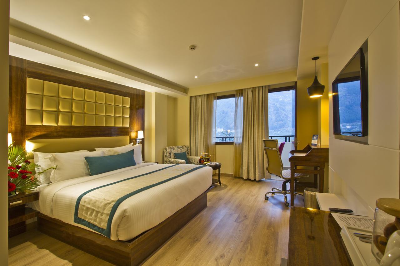 Western Himalyan Monal Hotel Manali (Himachal Pradesh)