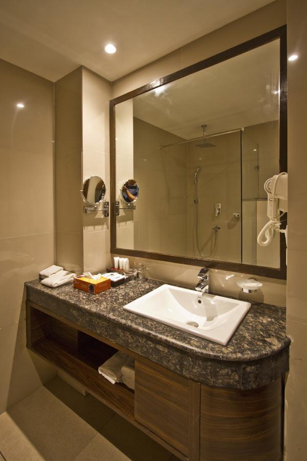 Western Himalyan Monal Hotel 4*