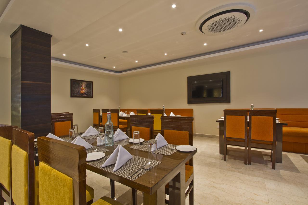 Western Himalyan Monal Hotel Manali (Himachal Pradesh)