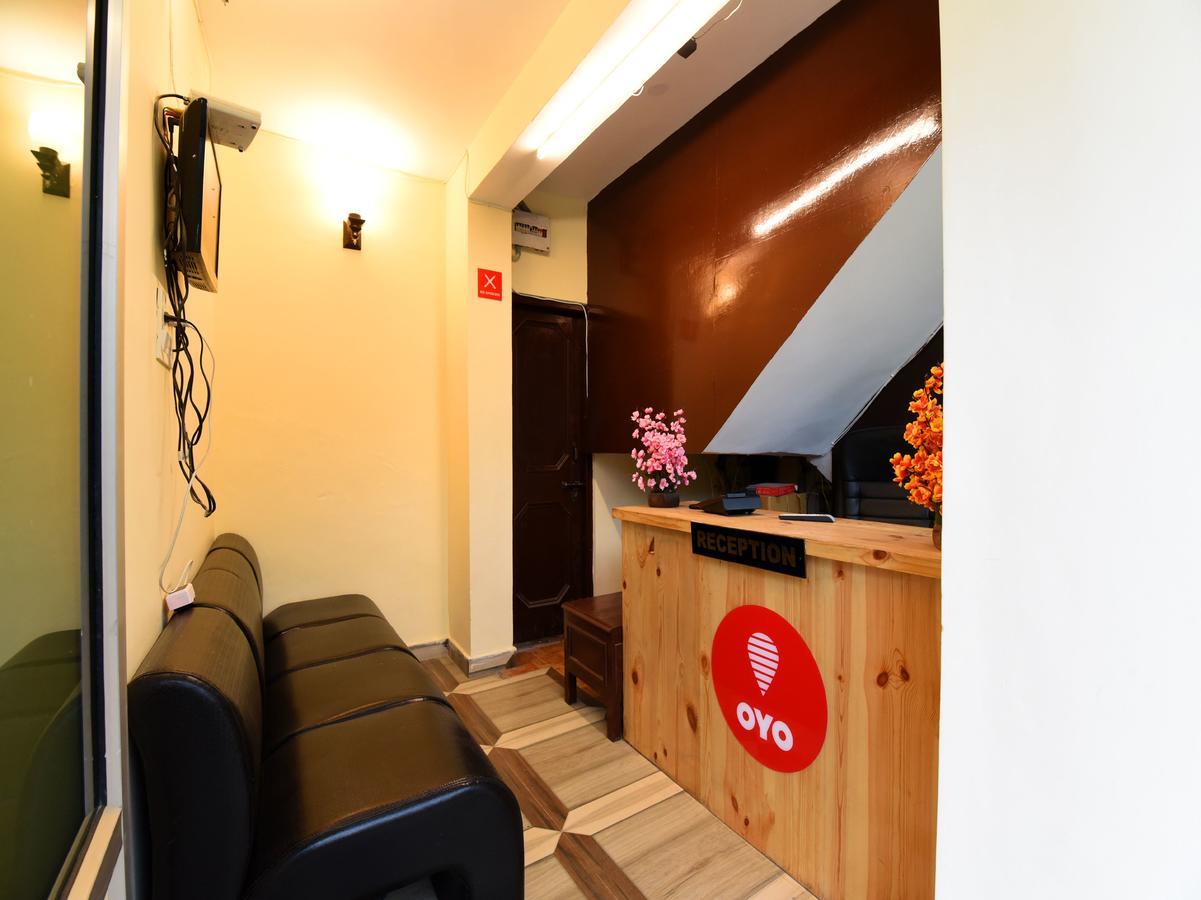 Hotel Oyo 14393 Akash Hills 3*