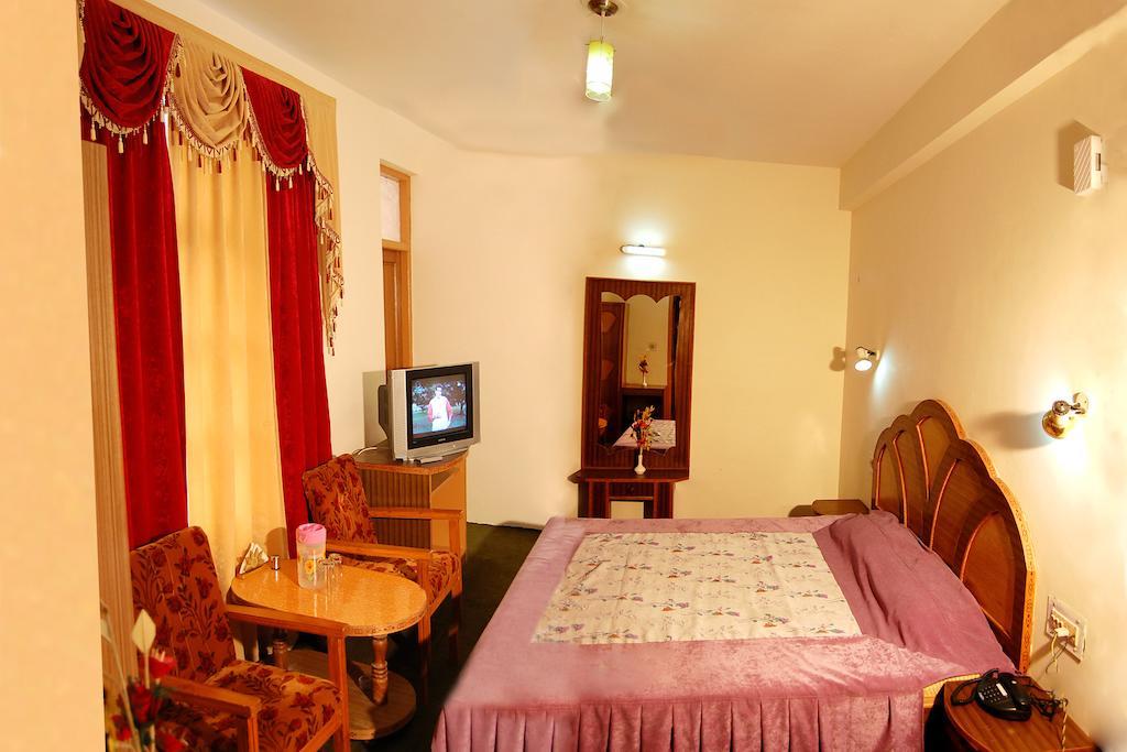 Hotel The Himalayan Regency Manali (Himachal Pradesh)