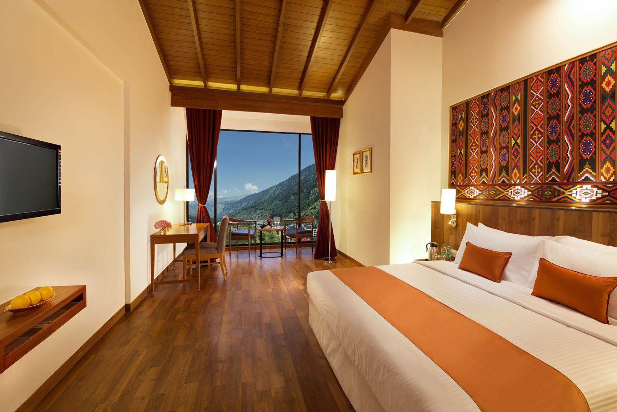 Resort Sterling Manali (Himachal Pradesh)