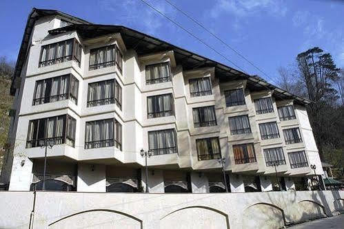 The River Crescent 4* Manali (Himachal Pradesh)