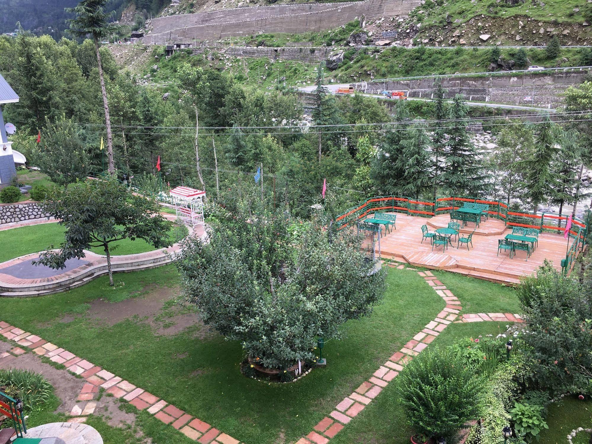 The Highland Park Resort