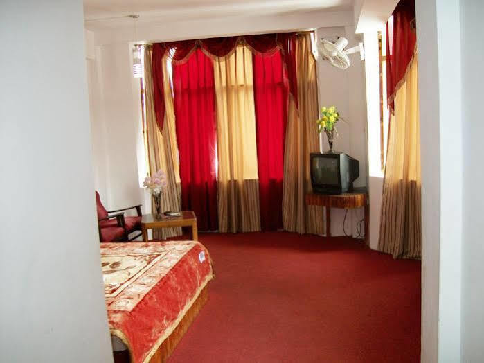 Devlok Hotel Manali (Himachal Pradesh)