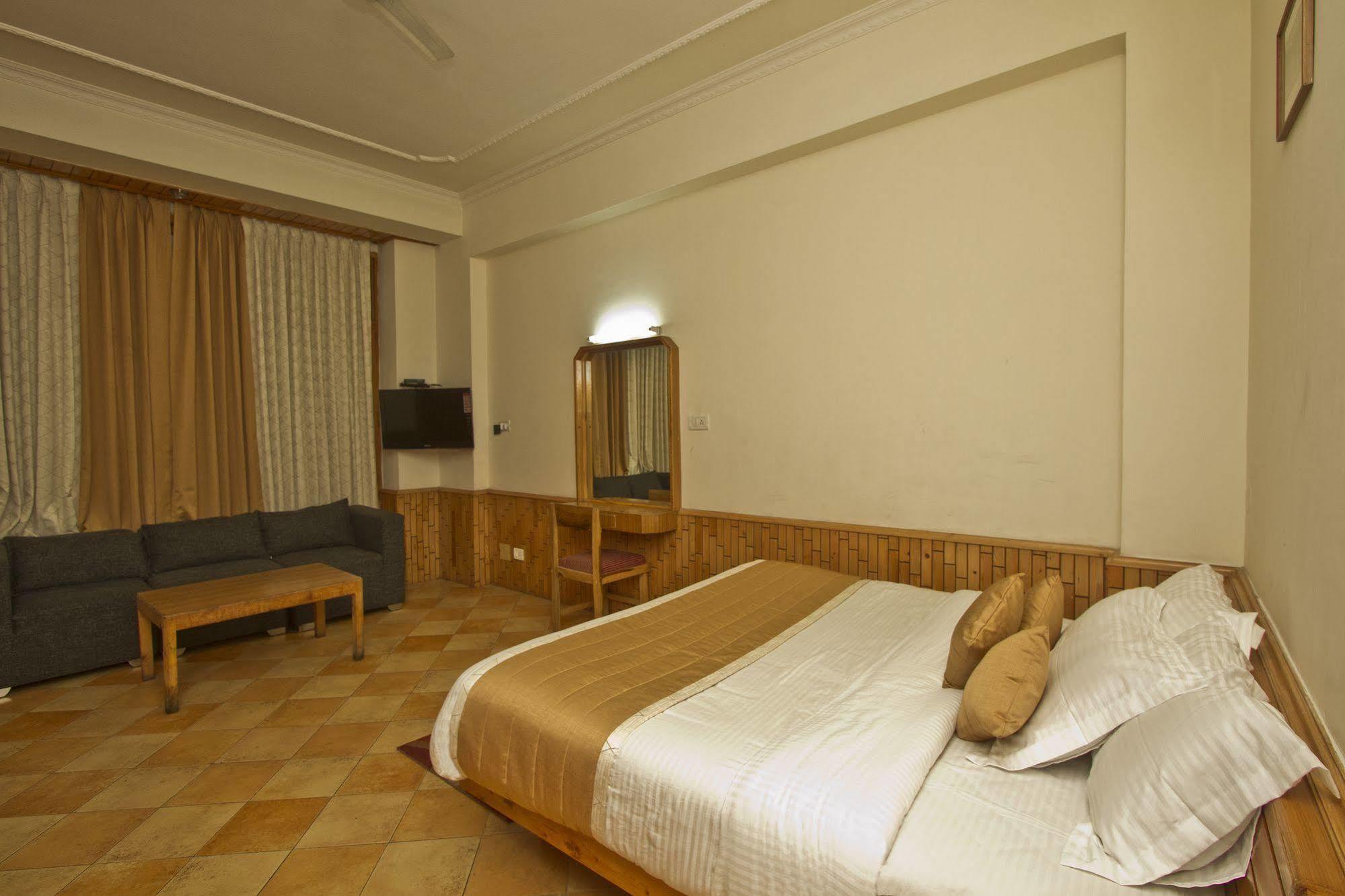 Snow View Hotel 2*