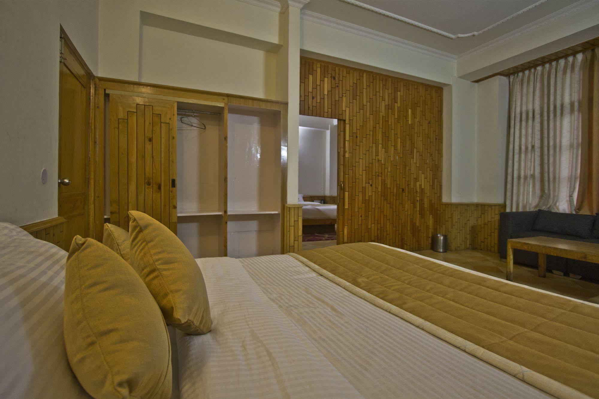 Snow View Hotel 2*