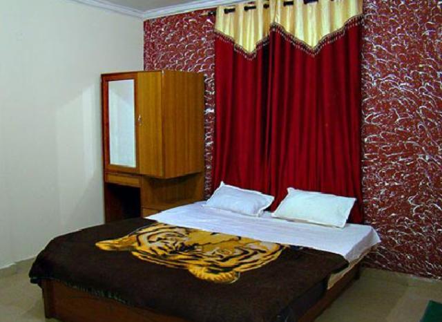 Crystal Hotel Manali (Himachal Pradesh)