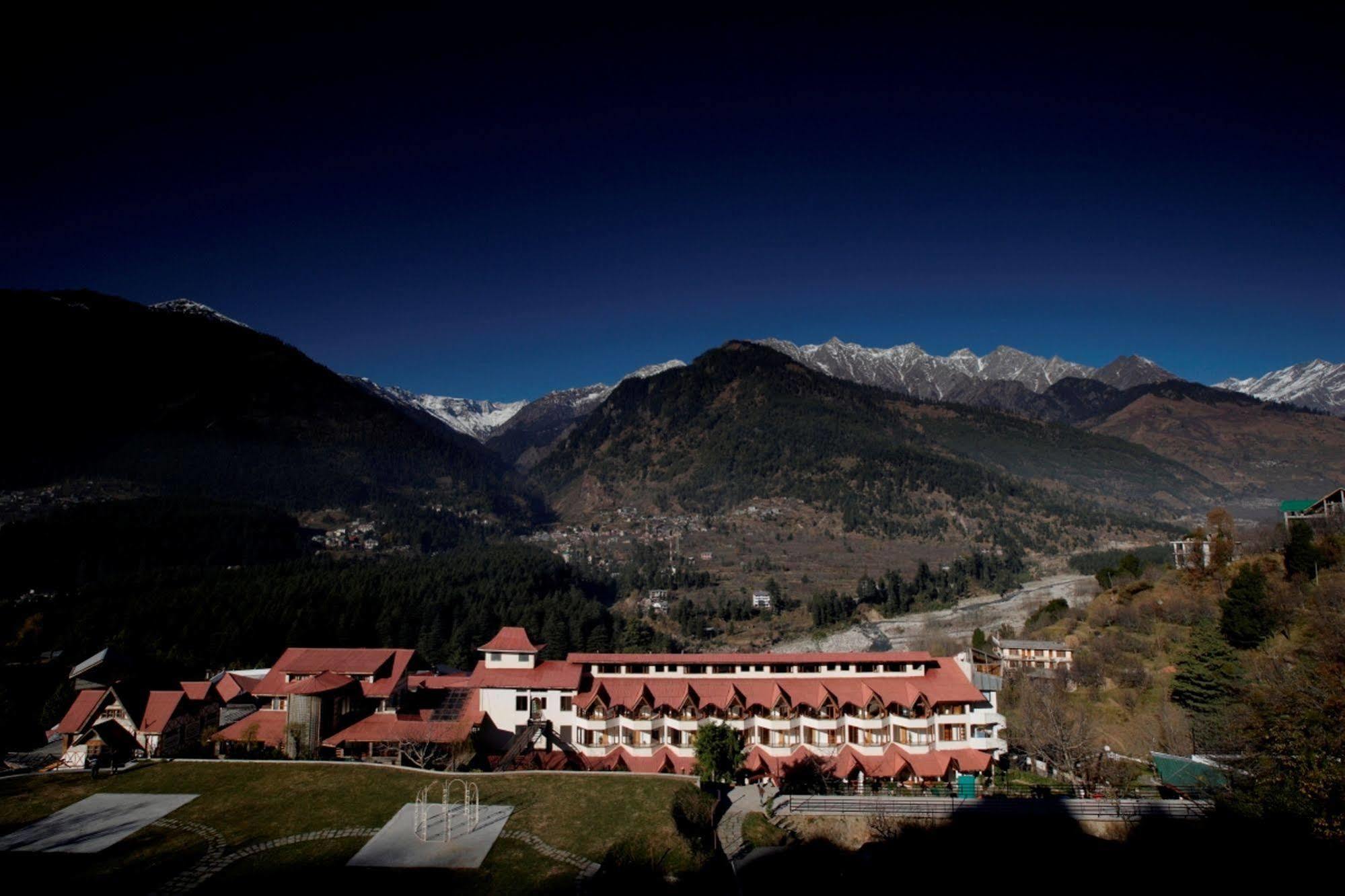 Resort Manuallaya The & Manali (Himachal Pradesh)