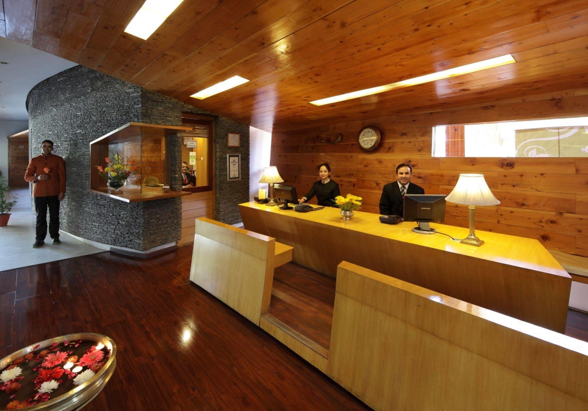 Resort Manuallaya The & 5*