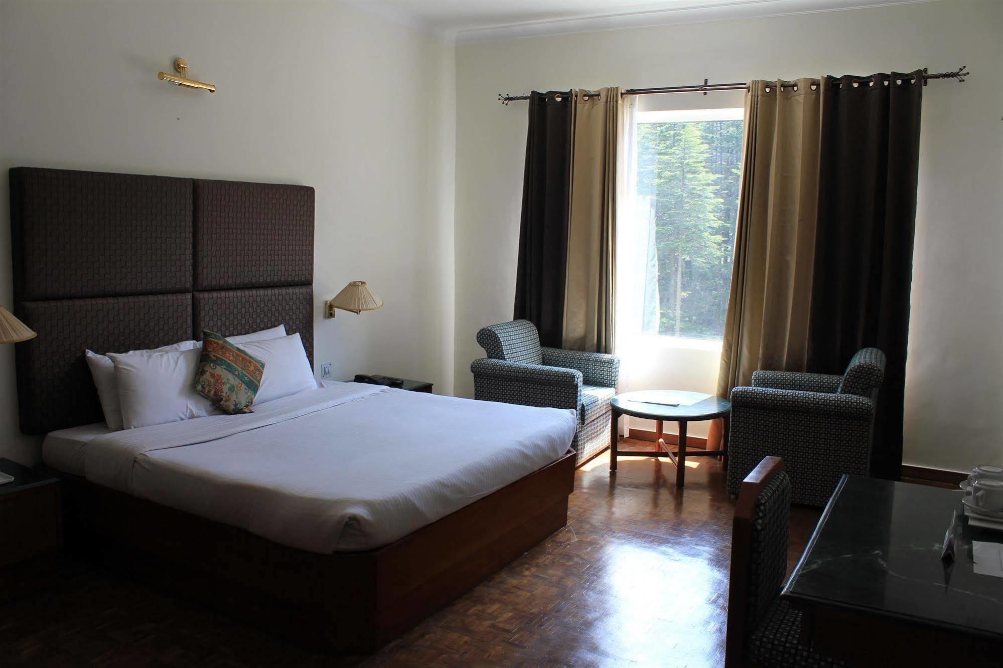 Golden Tulip 3*