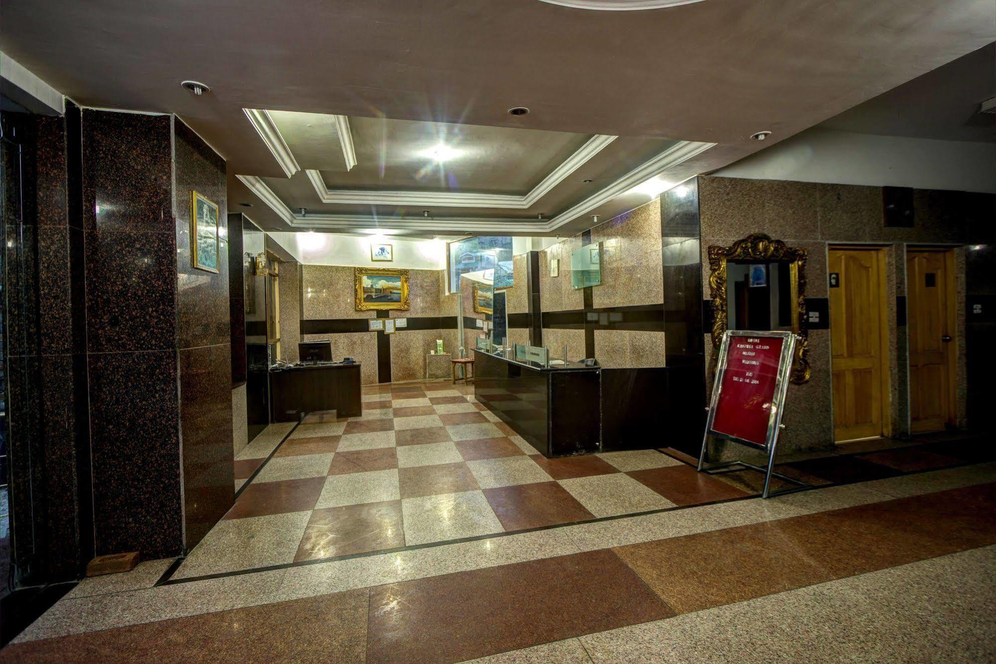 Kalinga Grand Hotel 3*
