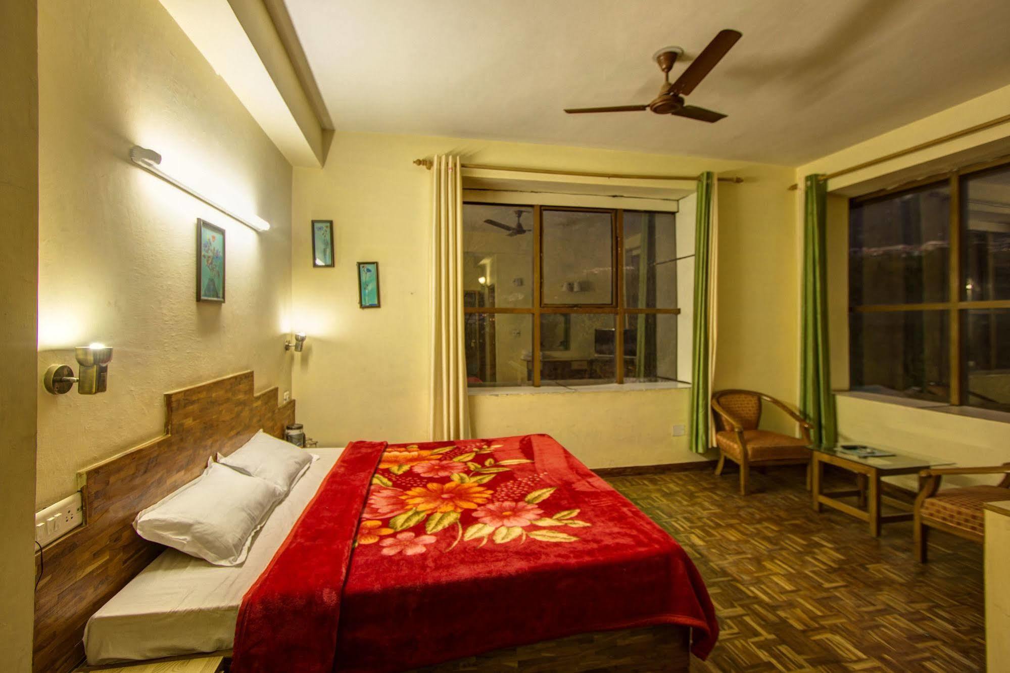 Kalinga Grand 3* Manali (Himachal Pradesh)