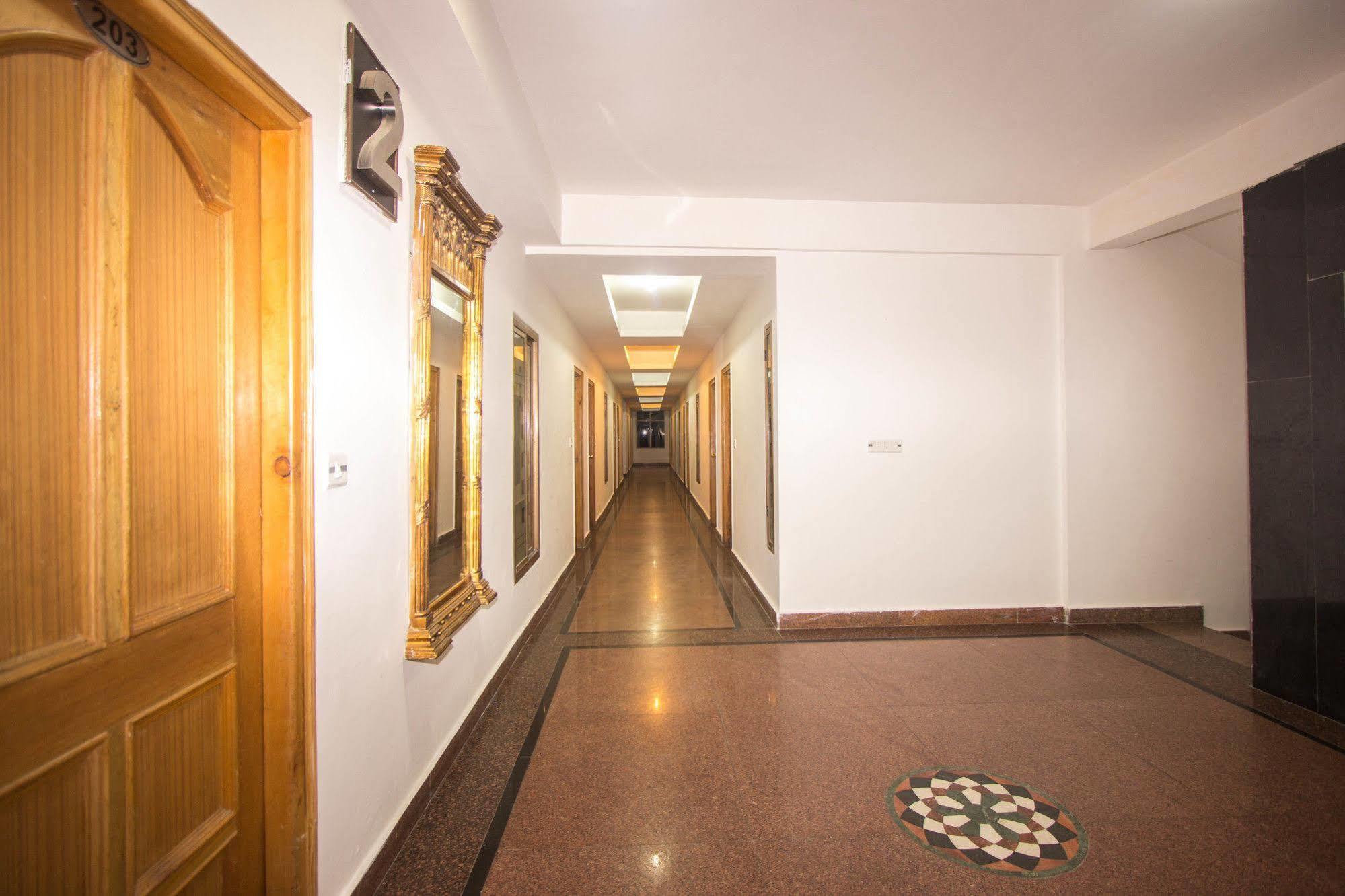 Kalinga Grand 3* Manali (Himachal Pradesh)