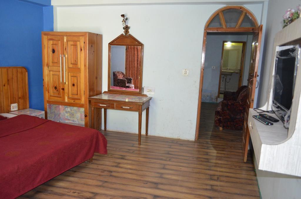 Hotel Mahal