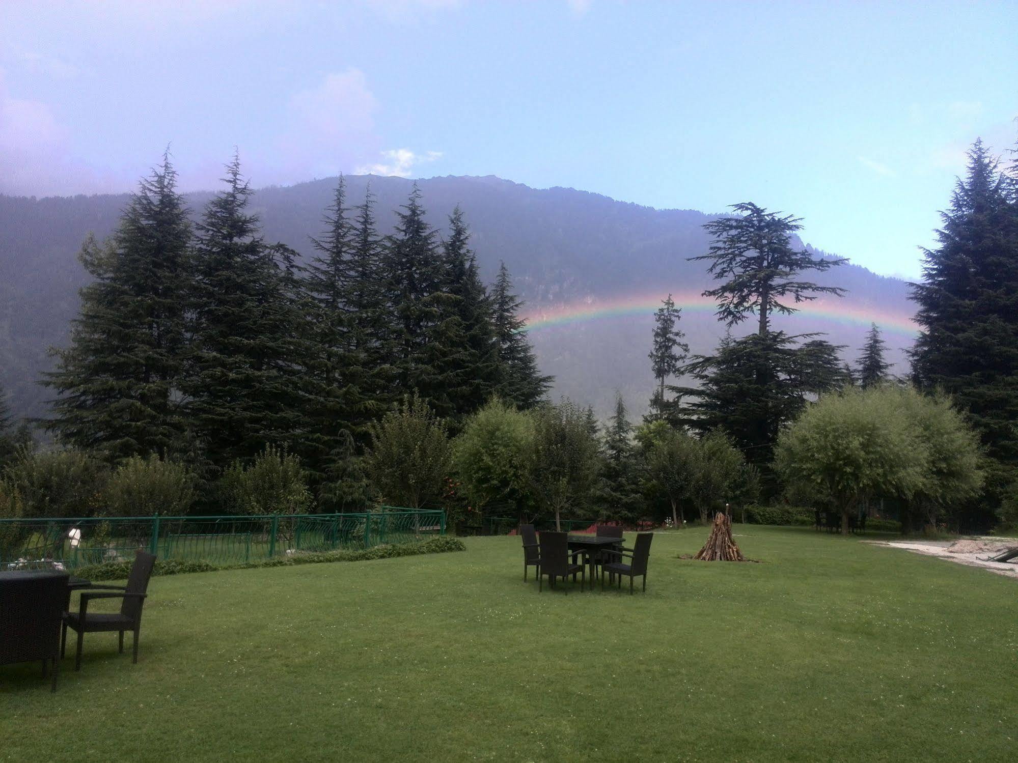 Apple Country Resorts- A Vegetarian Place 4*