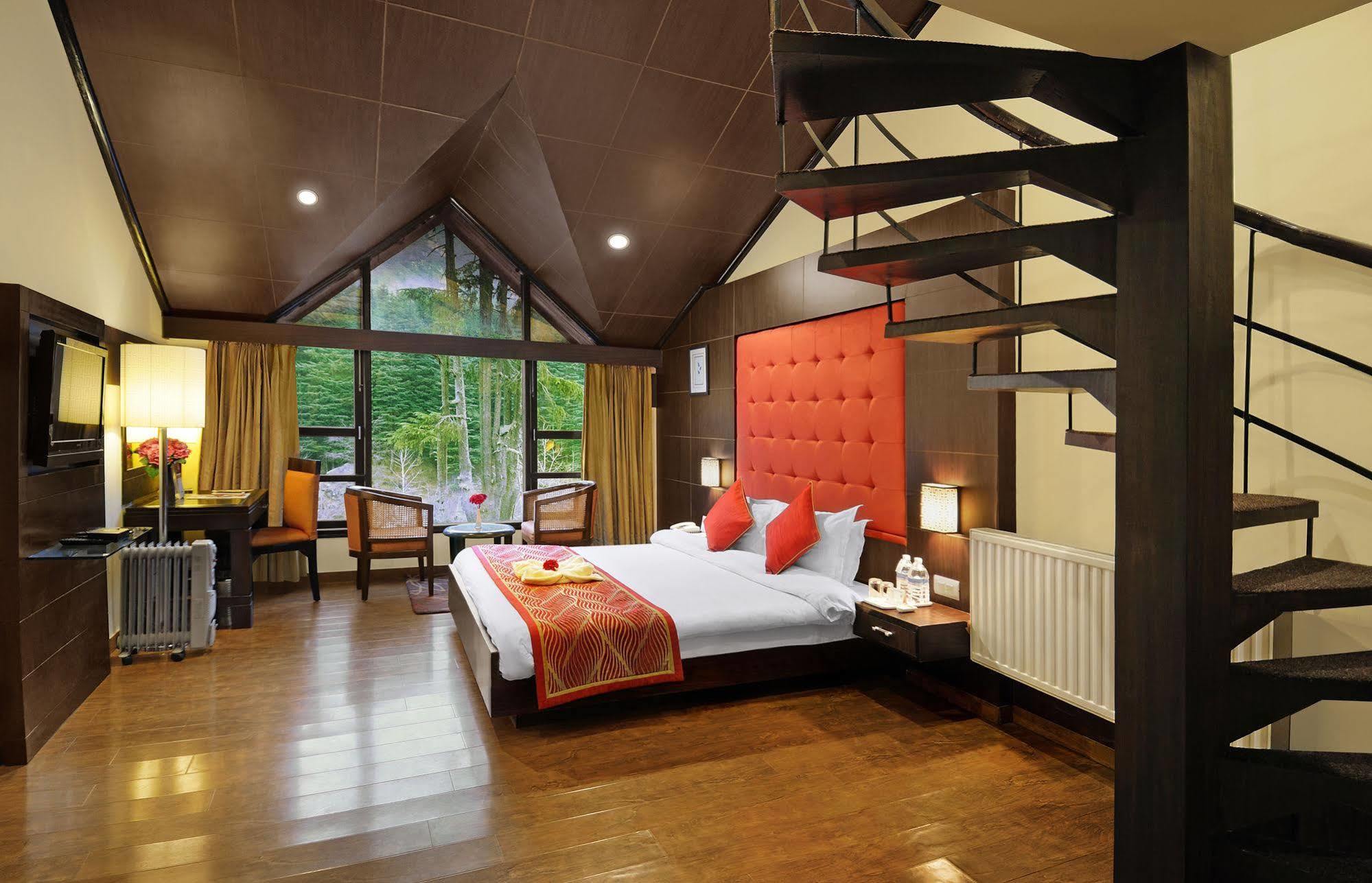 Resort Renest River Country 4*