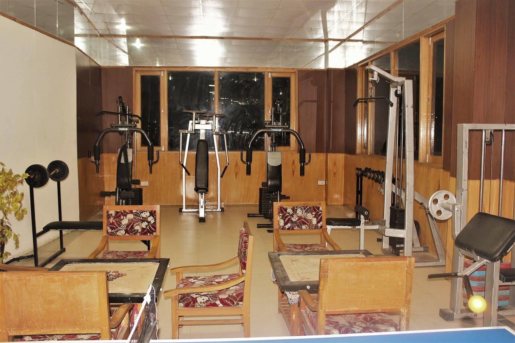 Hotel Hilltone &