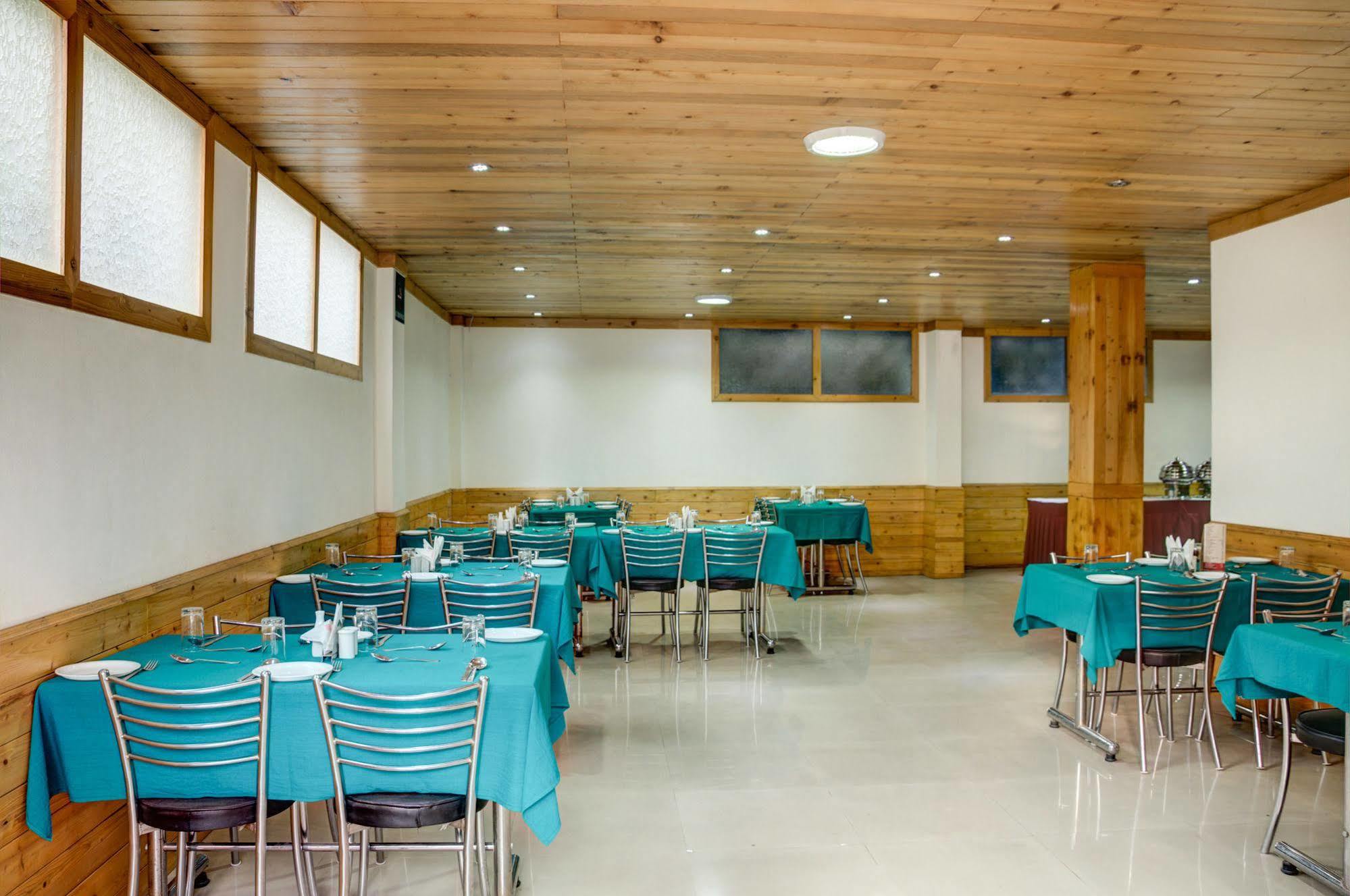 Inn Woodstock Manali (Himachal Pradesh)