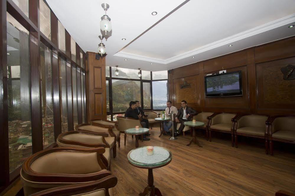 Hotel Oyo Premium Hadimba Temple Manali (Himachal Pradesh)