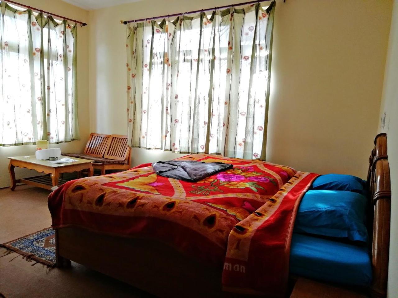 Kunga And Restaurant Hotel *