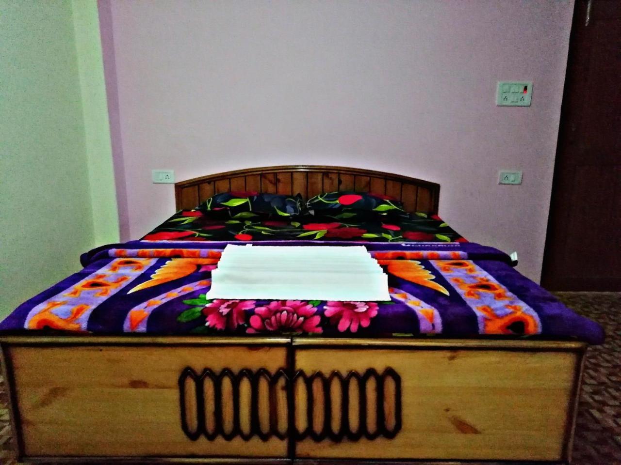 Kunga And Restaurant Hotel