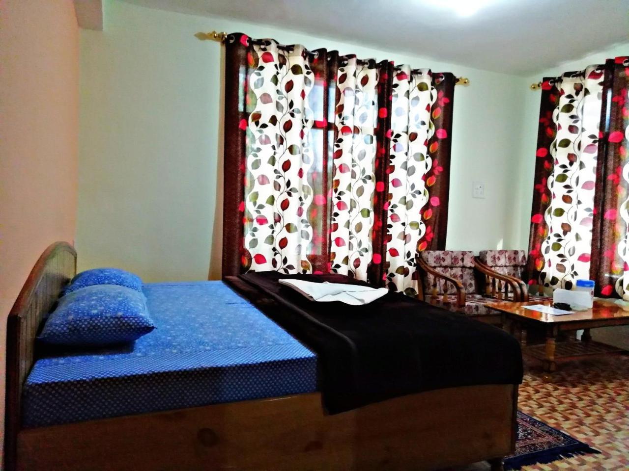 Kunga And Restaurant Manali (Himachal Pradesh)
