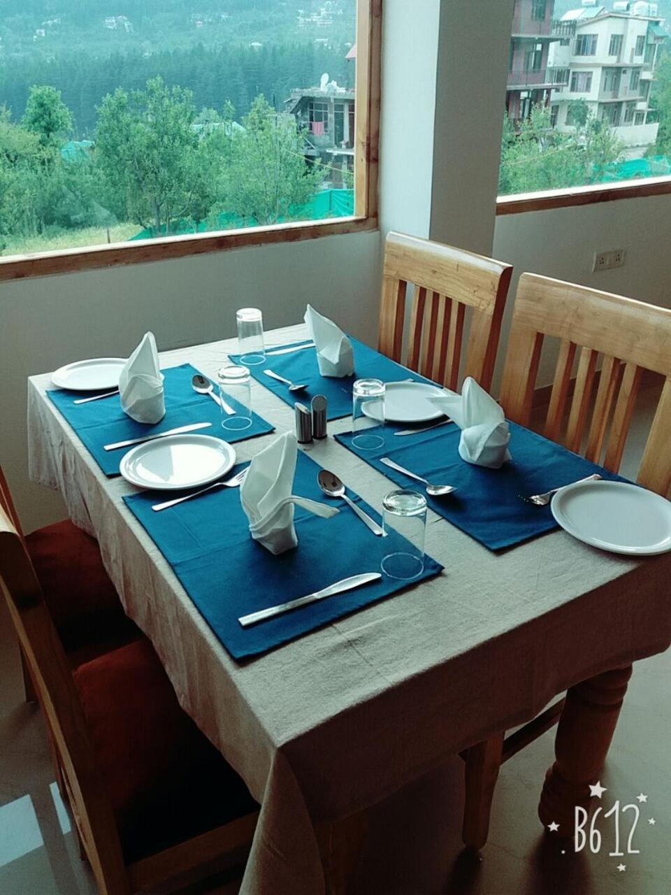 Pristine Hotel 3*