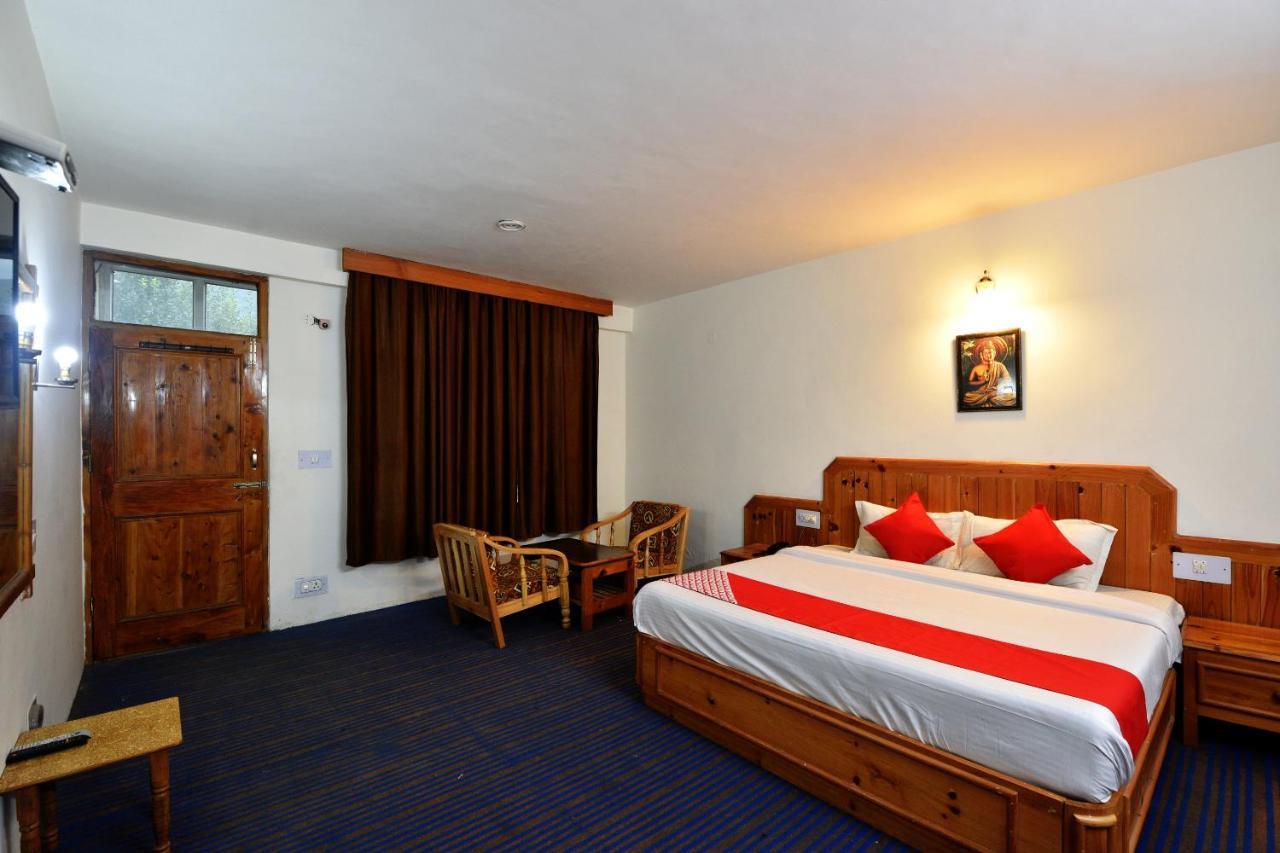 Hotel Oyo 14393 Akash Hills 3*