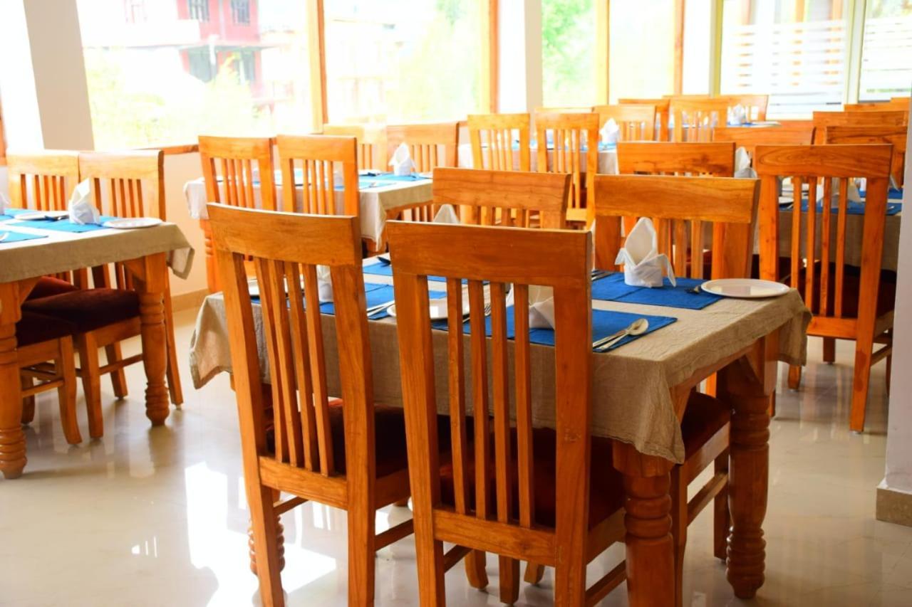 Pristine Hotel Manali (Himachal Pradesh)