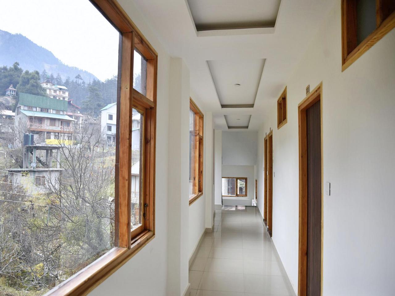 Hotel Oyo 10764 Hadimba 3*