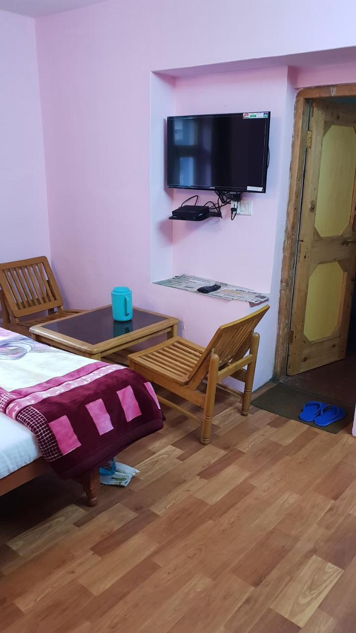 Holiday home Mini For Backpackers & Small Family Manali (Himachal Pradesh)