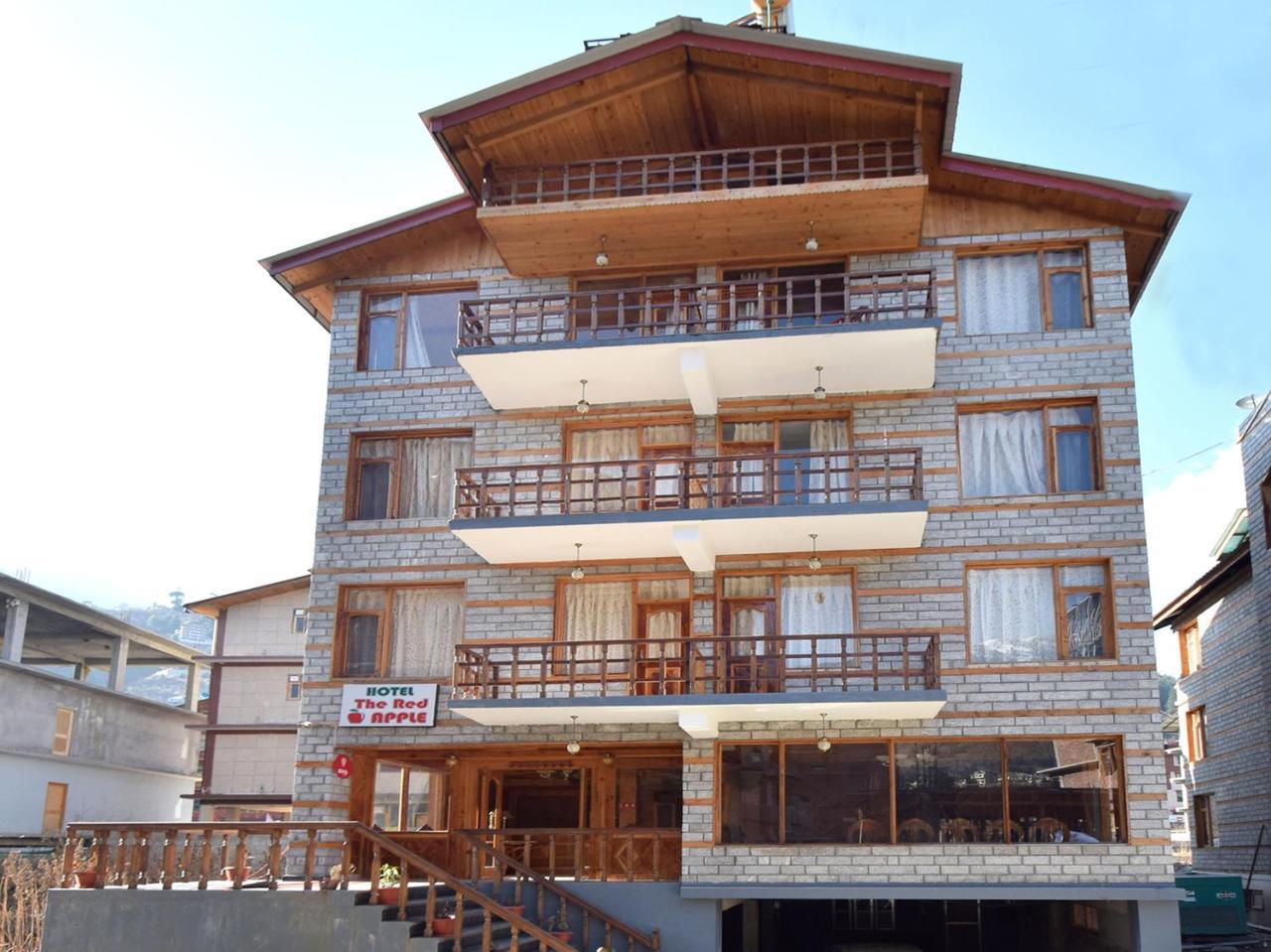 Hotel Oyo 10255 Red Apple
