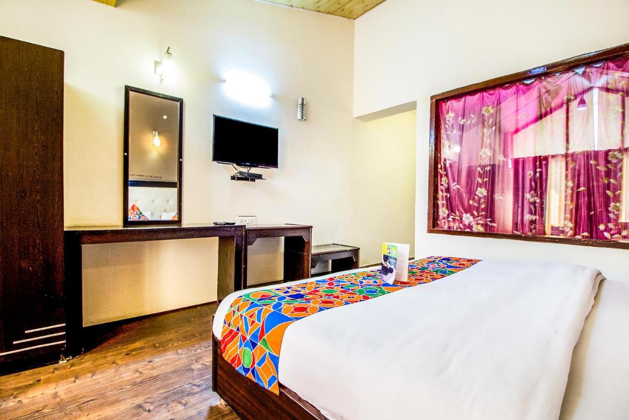 Oyo 10186 Holidays 3*