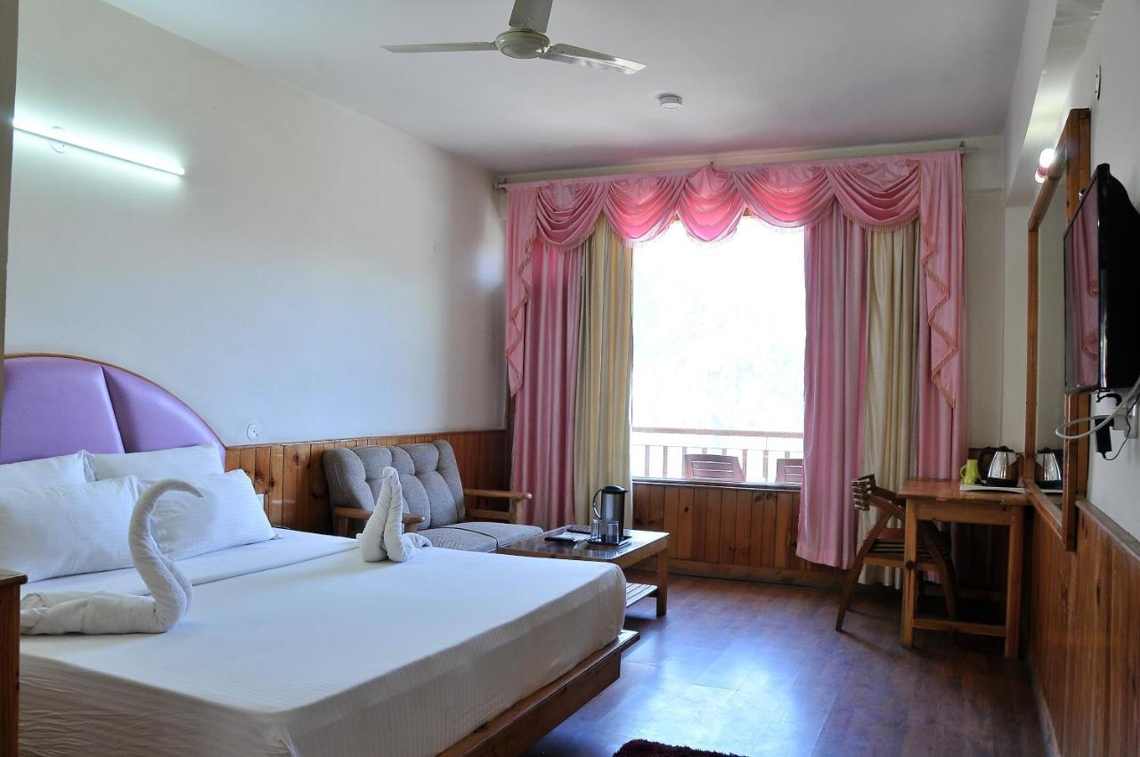 Sarthak Resorts-reside In Nature With View, 9 Kms From Mall Road 3*