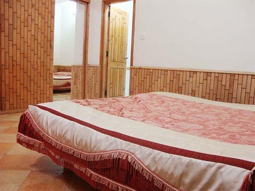 Hotel Snow View Manali (Himachal Pradesh)
