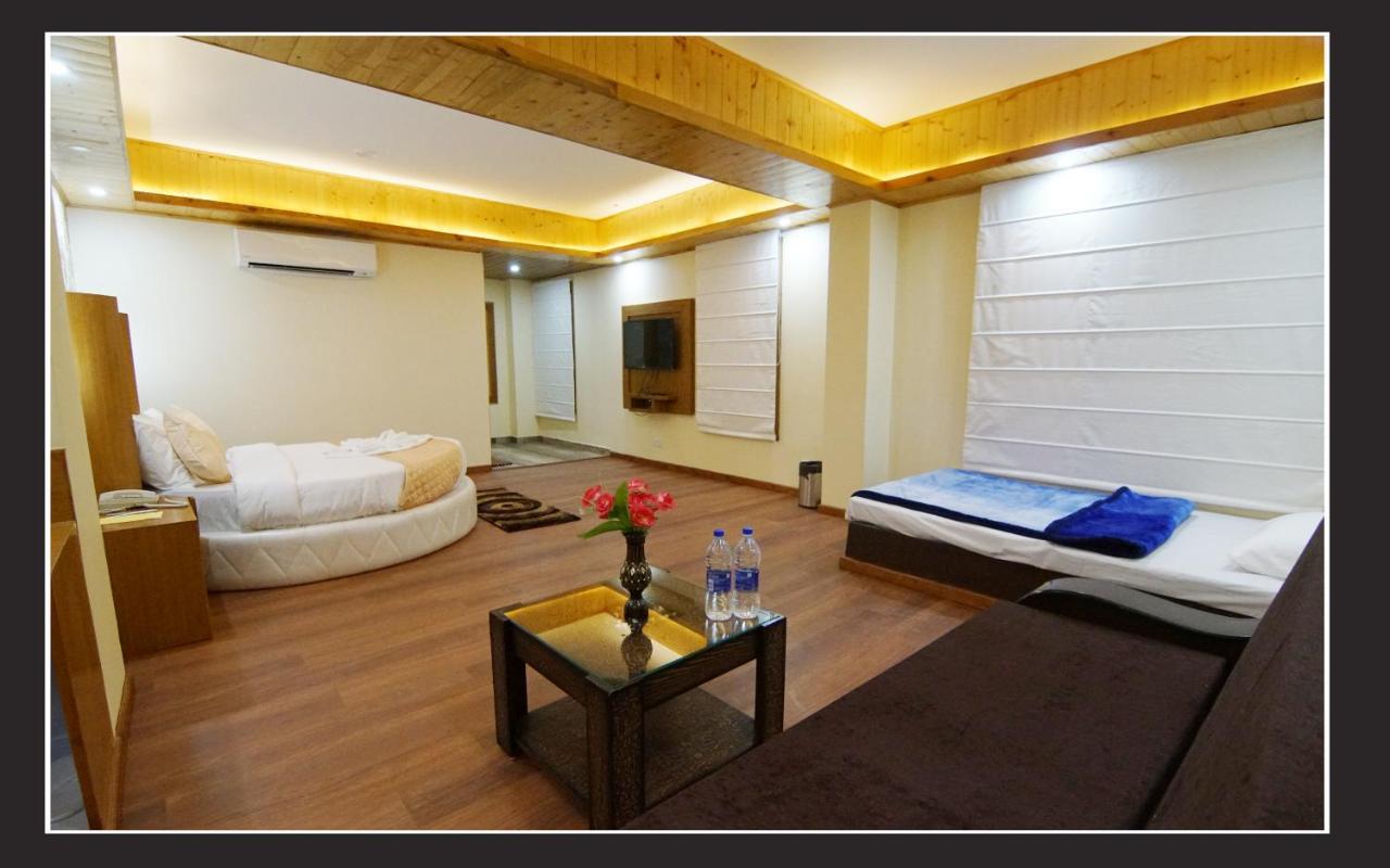 Grand Krisa & , Manali (Himachal Pradesh)