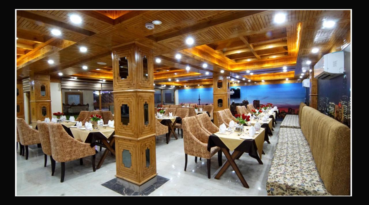 Grand Krisa & , Hotel 4*