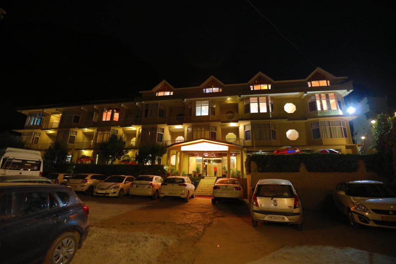 Nishita Hotel