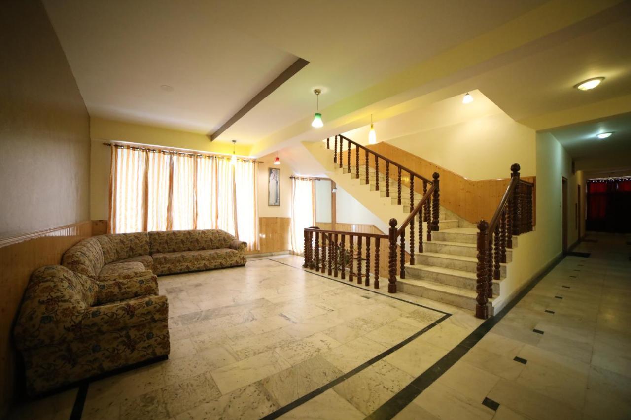Nishita 3* Manali (Himachal Pradesh)