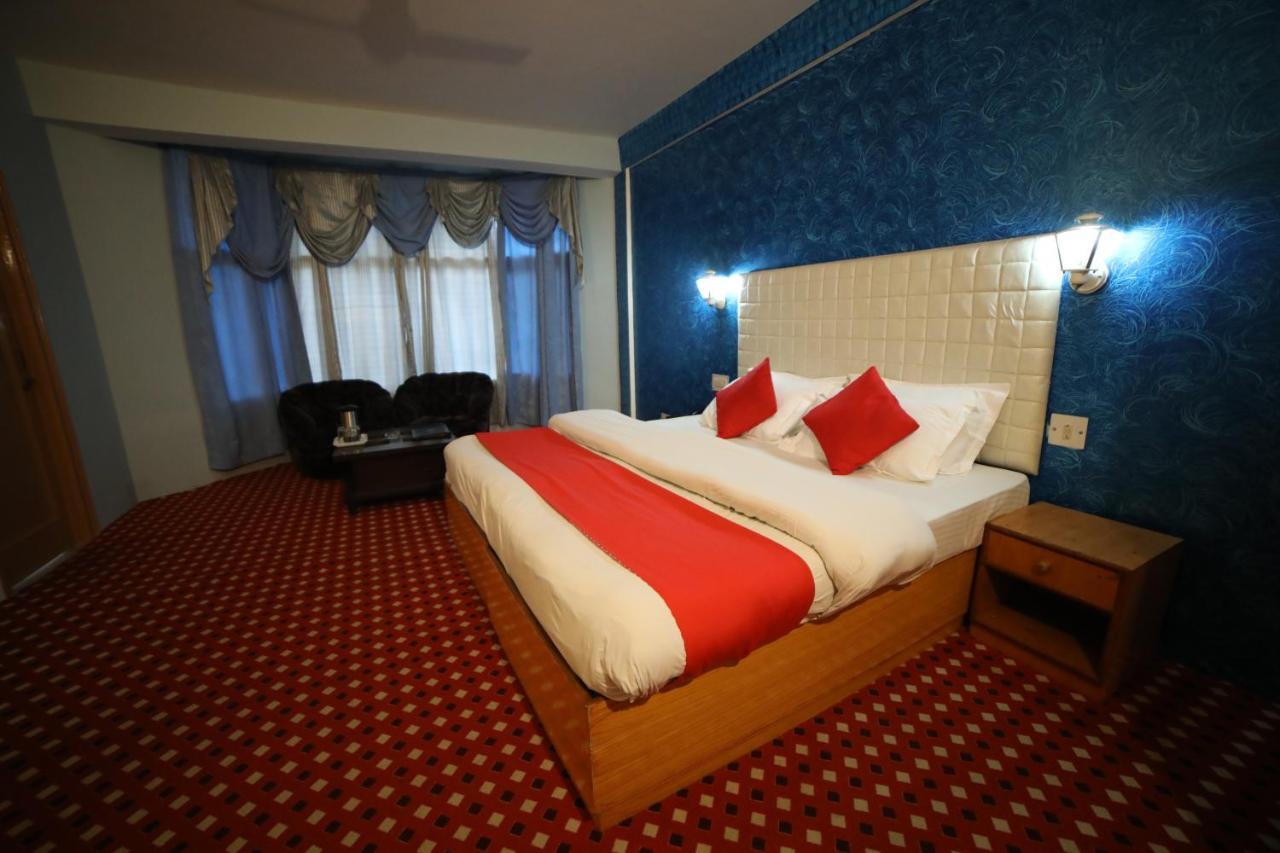 Nishita Hotel Manali (Himachal Pradesh)