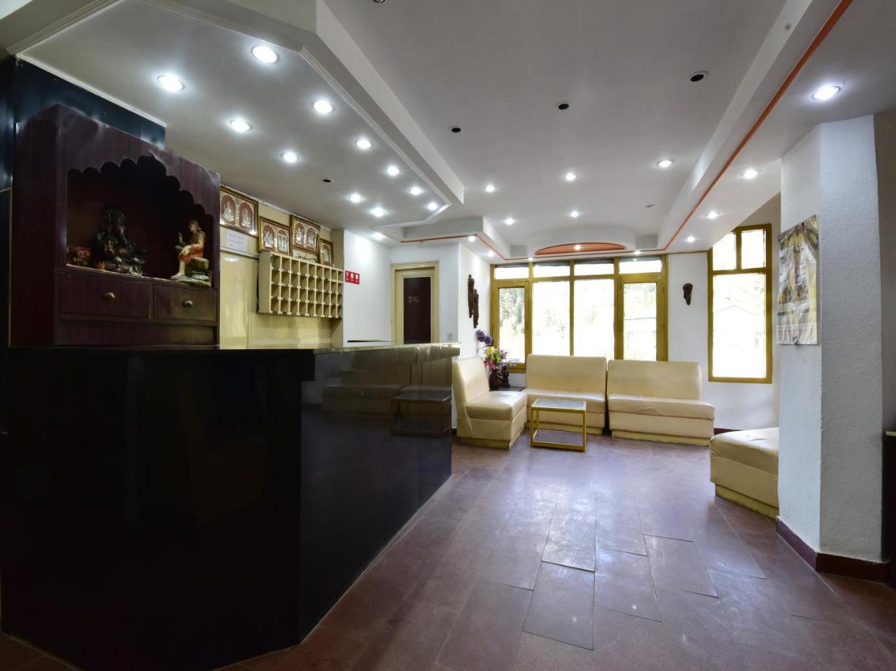 Hotel Oyo 19766 Palace Manali (Himachal Pradesh)