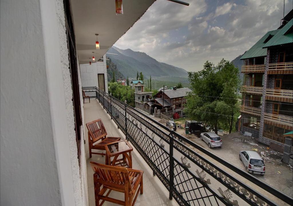 Hotel Kingston *