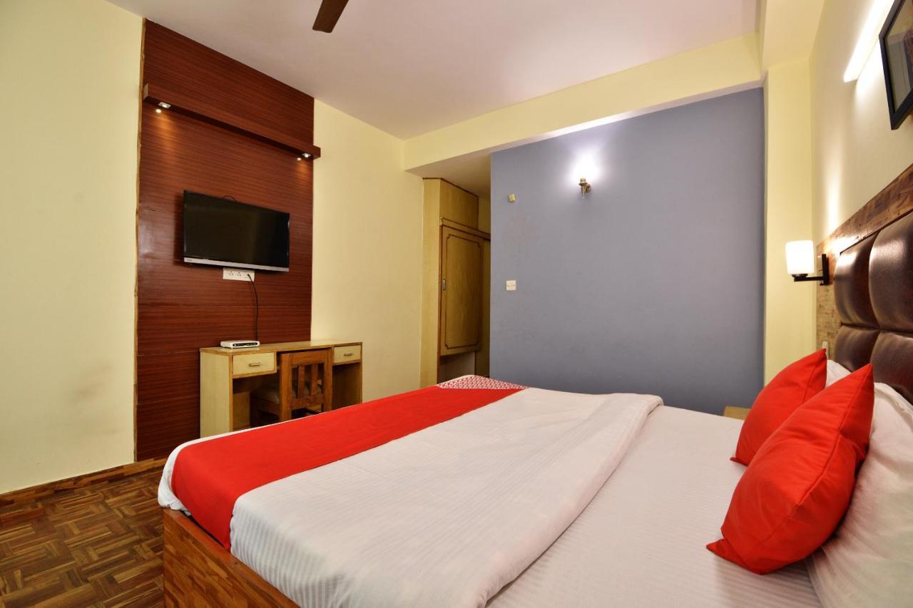 Oyo 1414 Kalinga Grand Hotel 3*