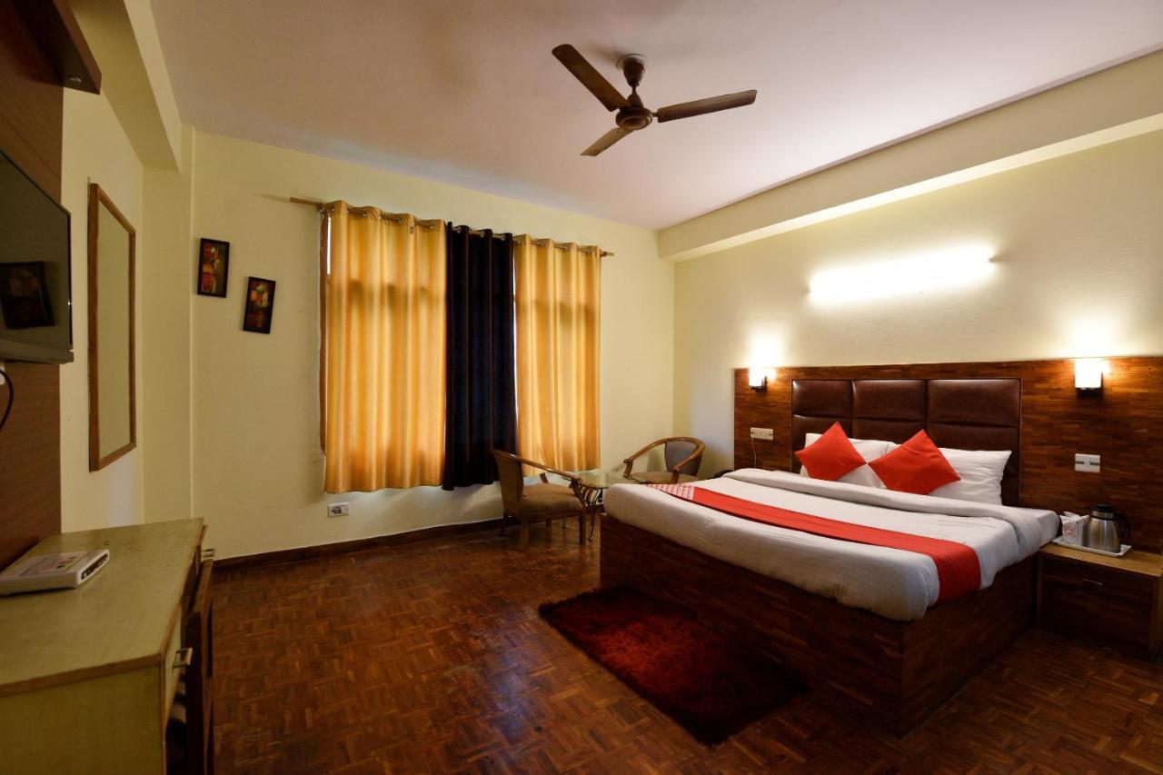 Hotel Oyo 1414 Kalinga Grand