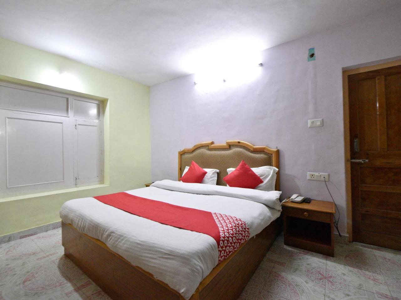 Oyo 10268 New 3*