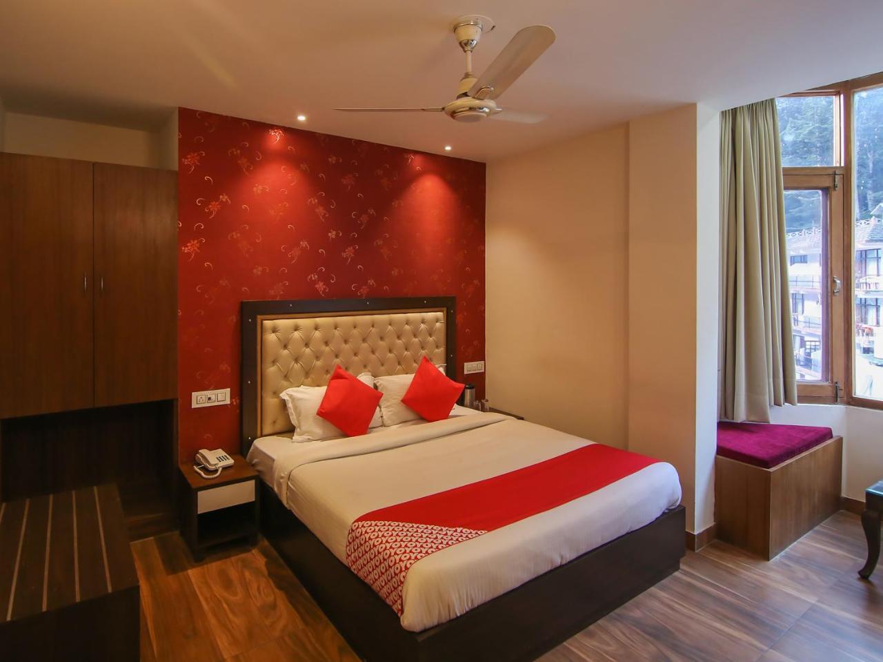 Oyo 17099 Ambika Residency Hotel
