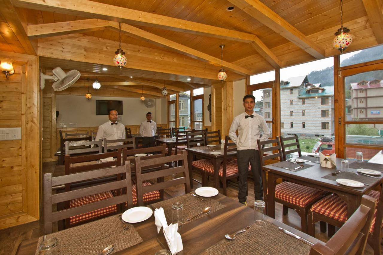 Mountain Regency, Hotel